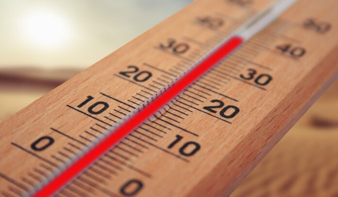 thermometer-wood